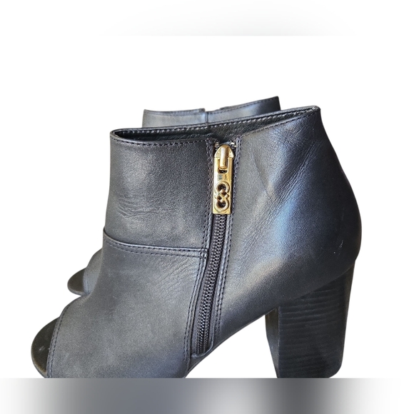 Cole Haan Leather Peep Toe Booties – Black – Size 7.5 – Gold Zipper Detail - Picture 5 of 8